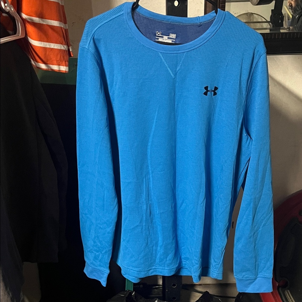 Under Armour Men's Vibrant Blue Long Sleeve Tee